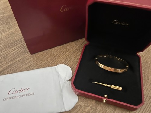Cartier love bracelet - cartier,