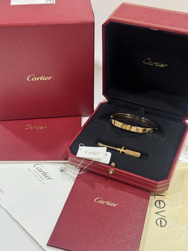 Cartier love bangle ladies - love,