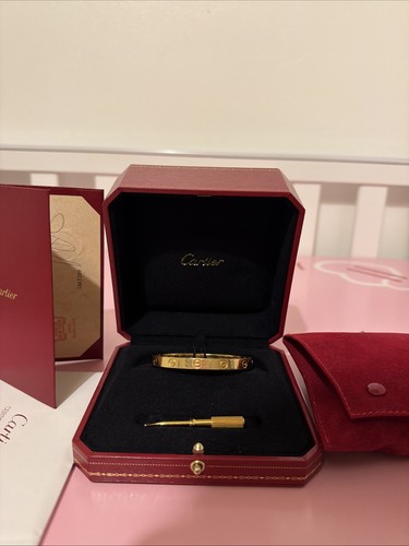 Cartier love bracelet - cartier,