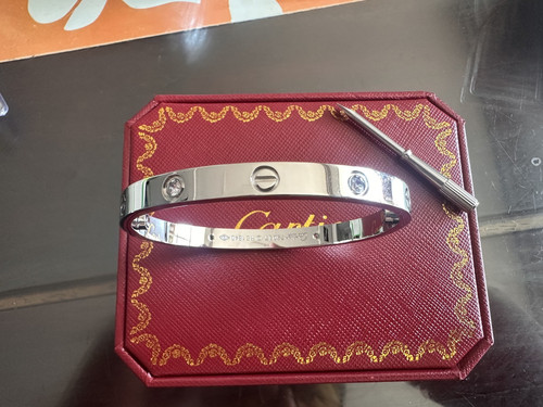 New 18kwhitegold classic - new,