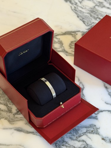 Rare cartier love unlimited - *rare*,