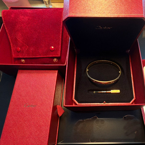 Cartier love 18ct yellow gold - cartier,